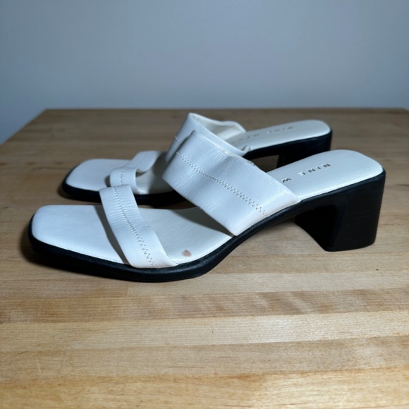 Nine West White Retro Sandal Size 8M - Picture 5 of 5